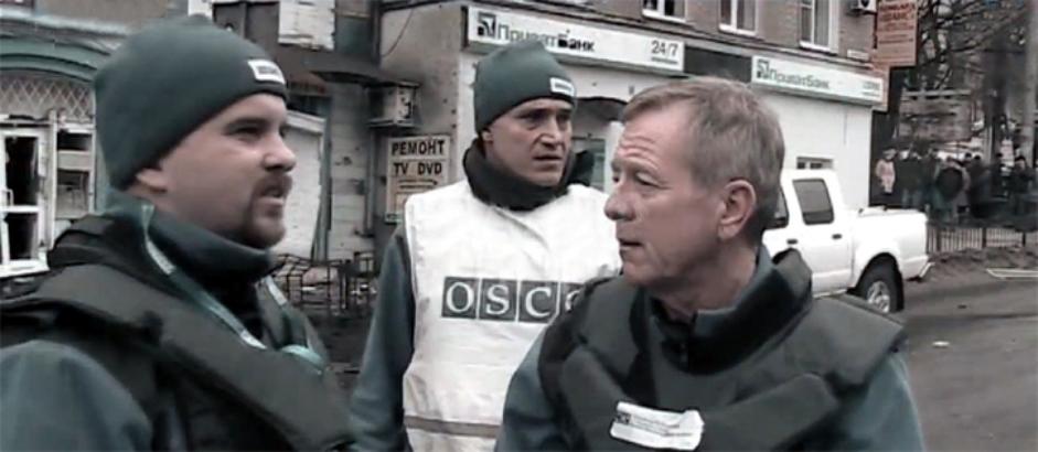 European Observers Monitor Fighting in Donetsk, Eastern Ukraine, Jan 2015