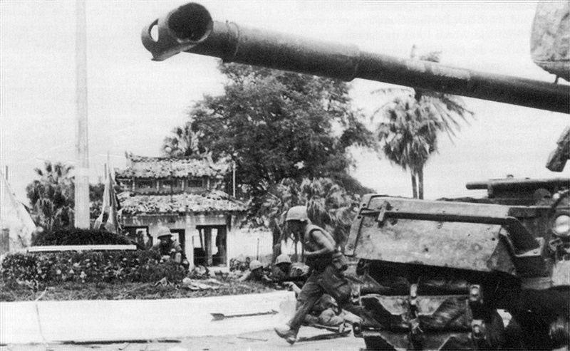 US Marines in the Battle of Hue, Tet Offensive, 1968