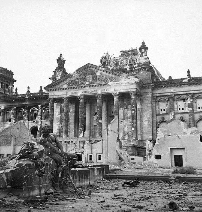 Ruined Reichstag, WWII