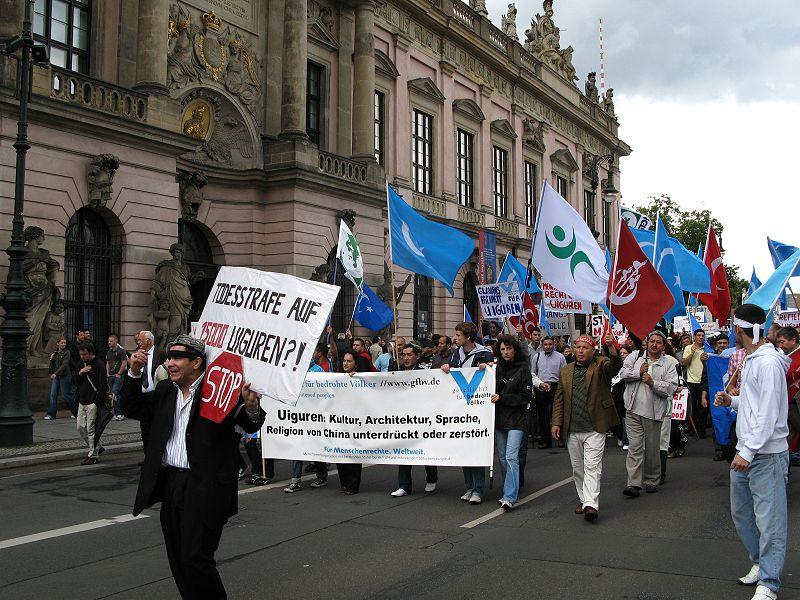 Uyghur protest Berlin, July 2009 