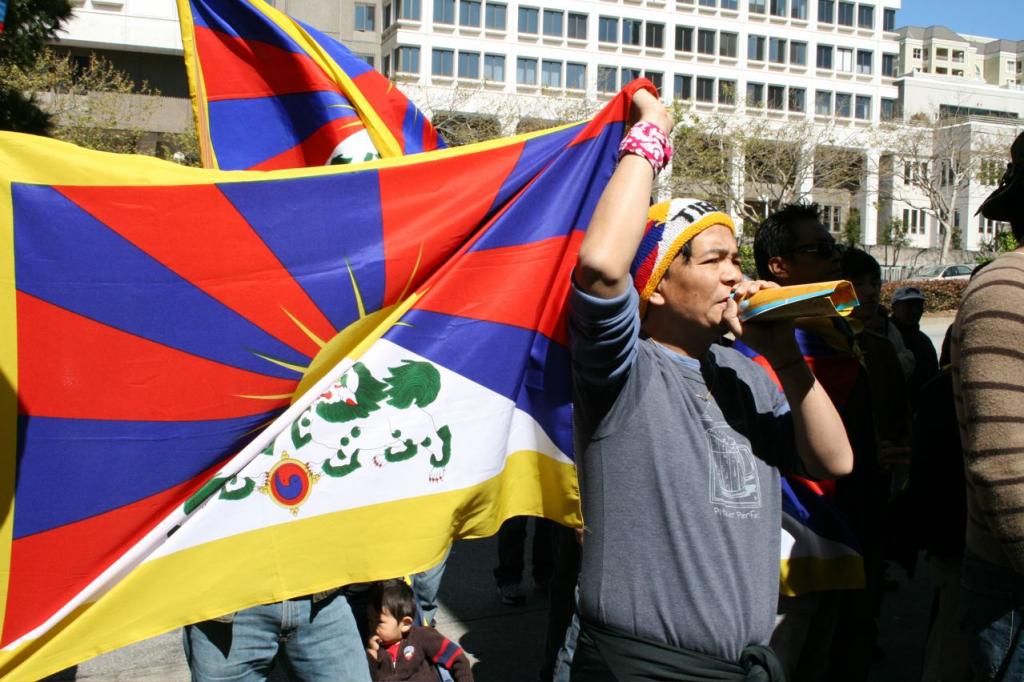 Free Tibet Rally Outside Chinese Consulate; San Francisco, USA, Mar 2008