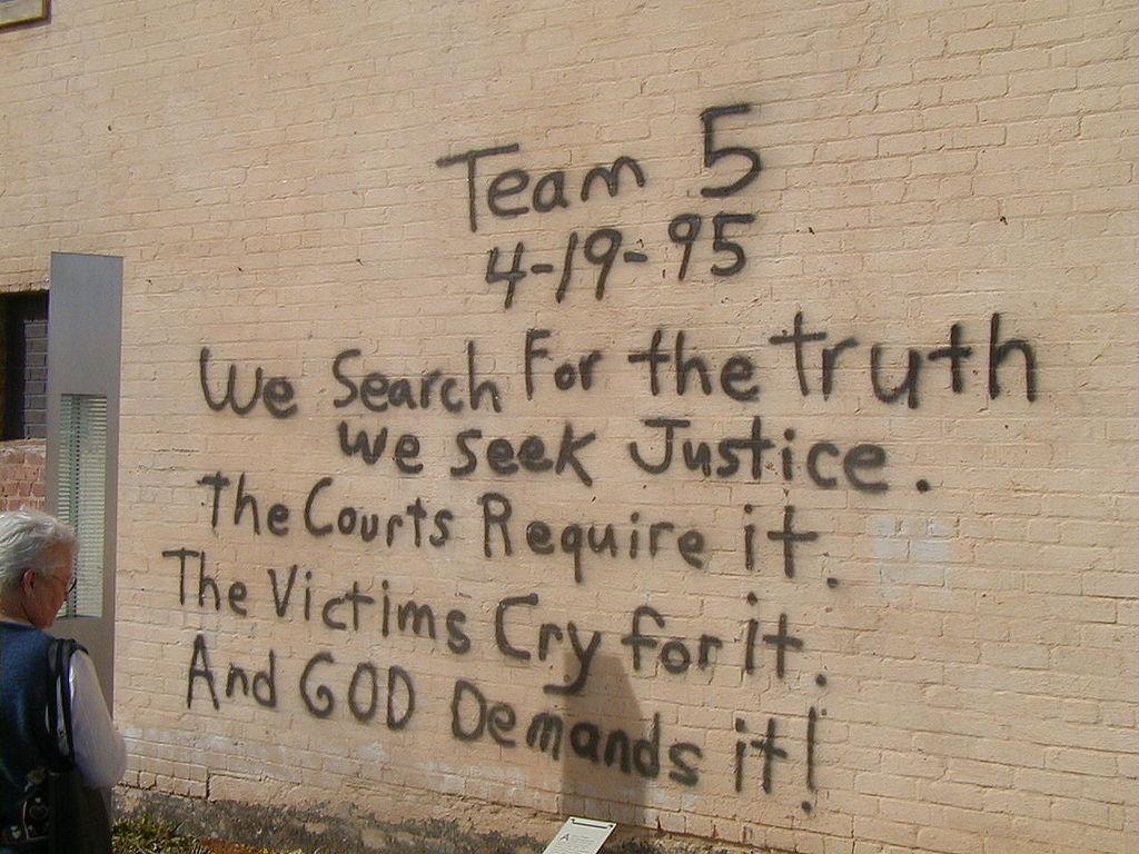 A Message from a Oklahoma City Bombing Rescue Tea, Oklahoma, 2007