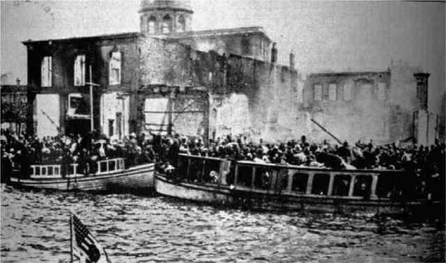 Greeks and Armenians of Smyrna Seek Refuge on Boats, Turkey, September, 1922