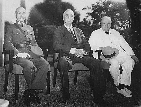 Chiang Kai-shek, Franklin D. Roosevelt, and Winston Churchill, Cairo Conference, Egypt, November 194