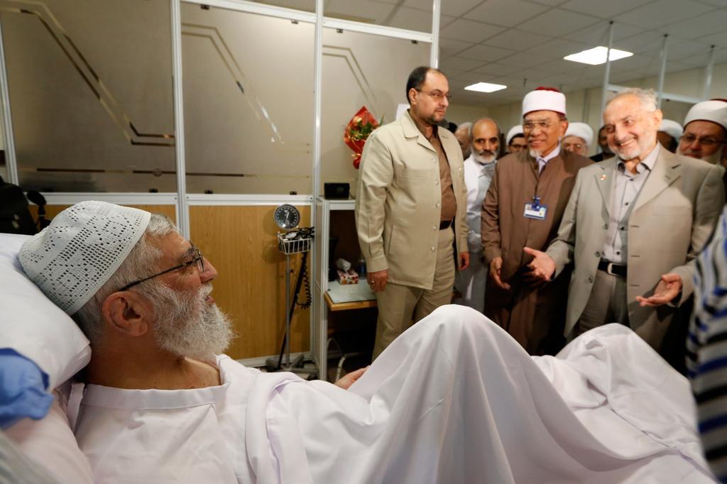 Iranian Sunni & Shia Leaders Visit Supreme Leader Khameini in Recuperation, September 2014