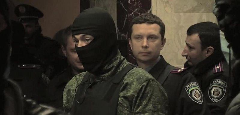 Pro-Russian Insurgents Take Government Buildings, East Ukraine, June 2014