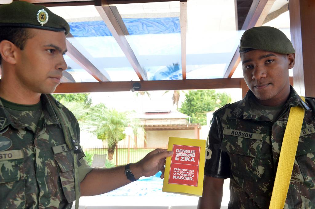 Brazilian Soldiers in Campaign Against Zika virus; Brasília, Brazil, Jan 2016