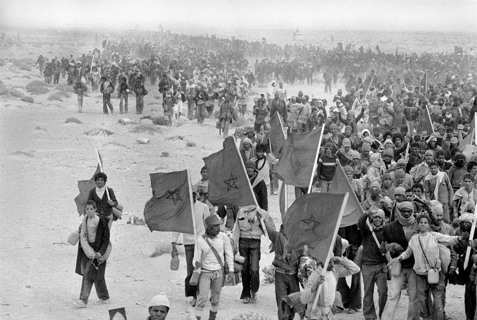 Moroccans March into Western Sahara to Claim it from Spain, November 1975