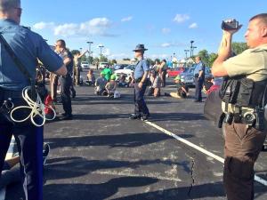 Police Arrest I70 protesters, St. Louis, Missouri