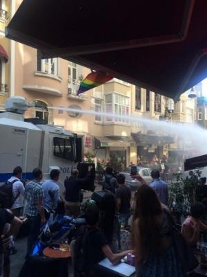 Police Break Up Istanbul Pride Parade; Turkey, June 2015