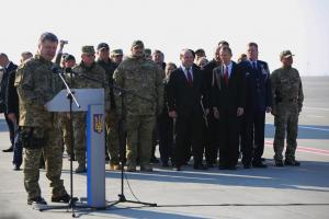 Ukrainian President Poroshenko Welcomes Delivery of American Humvee Armored Cars, Mar 2015