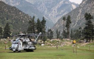 American Military Providing Humanitarian Aid to Pakistan Flood Victims, 2010