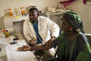 Yerro Barry, Head Nurse at the Ould Mbonny Health Centre, in southern Mauritania, taking the blood p