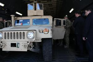 Ukrainian President Poroshenko Welcomes Delivery of American Humvee Armored Cars, Mar 2015