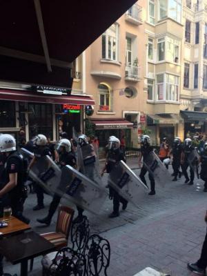 Police Break Up Istanbul Pride Parade; Turkey, June 2015