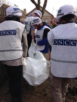 Organization for Security and Co-operation in Europe (OSCE) Observers Monitor Situation in Shyrokyne