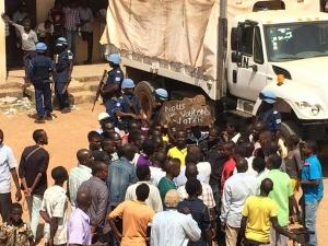 "We want to vote" say people from PK5, Bangui 